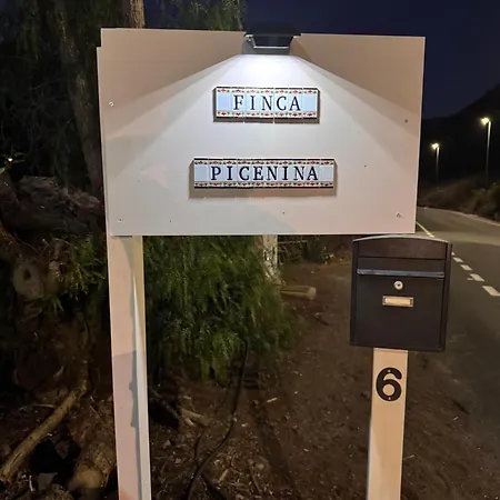 Picenina * Mogán